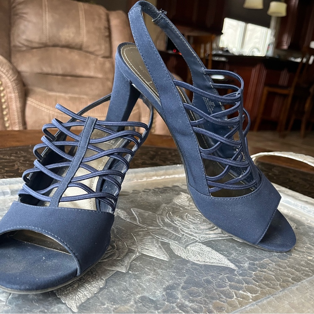 IMPO Navy Blue Pumps